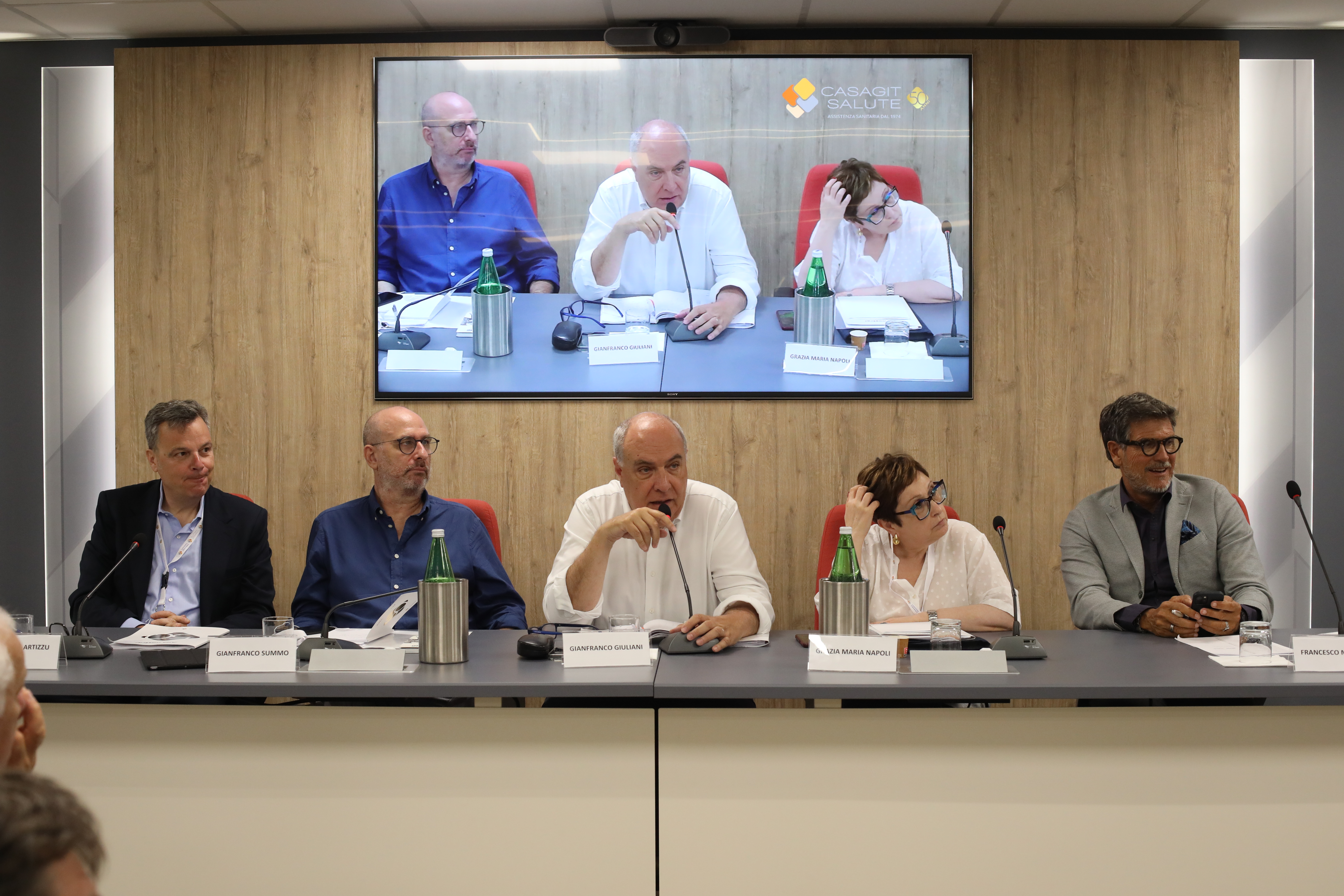 Giornalisti, ultime notizie sullo stress da lavoro nelle redazioni: i risultati dello studio “Breaking news”